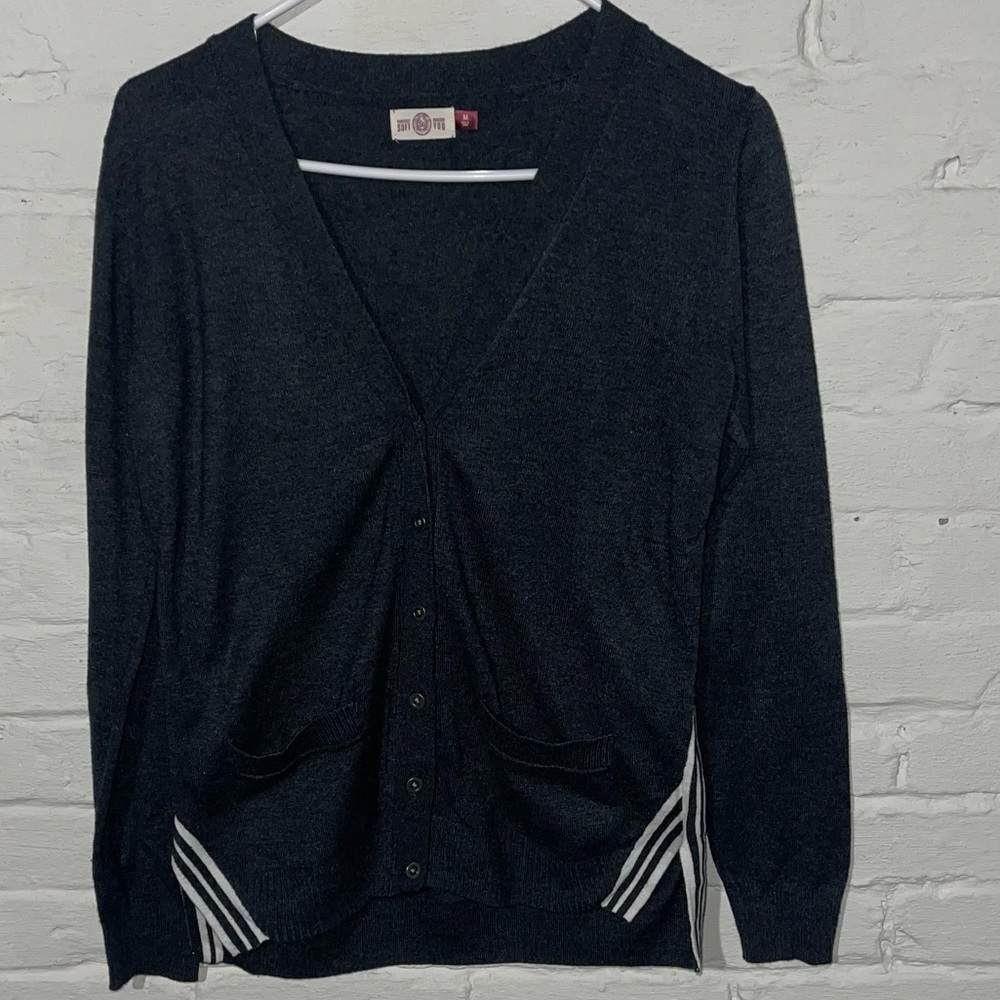 Gray Cardigan M